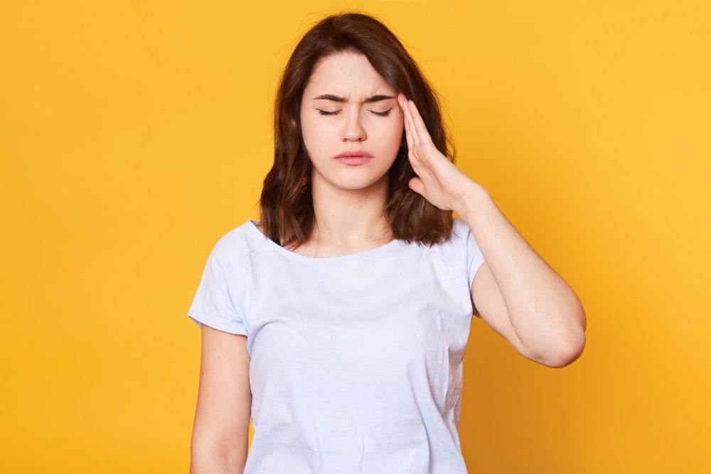 3 vitaminų trūkumai, susiję su galvos skausmais 1 3 vitaminų trūkumai, susiję su galvos skausmais