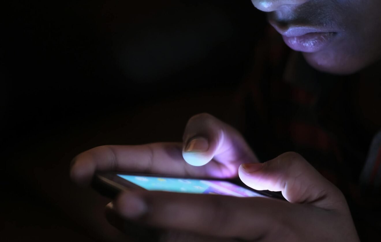 Skaitmeninė detoksikacija – ar išdrįsi pabėgti nuo ekrano? 1 Skaitmeninė detoksikacija – ar išdrįsi pabėgti nuo ekrano
